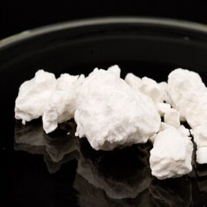 WHAT DOES COCAINE DO